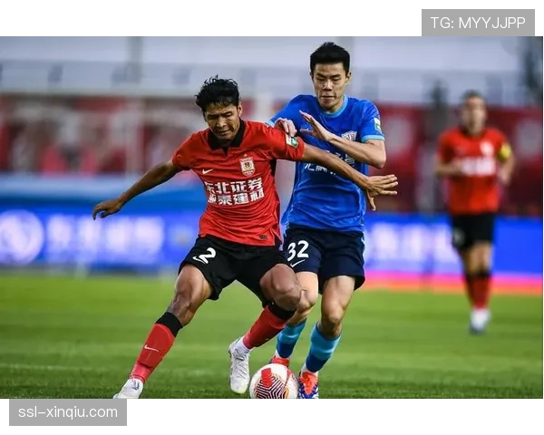 长春亚泰1-0绝杀大连人,谭龙助攻程长城头球破门